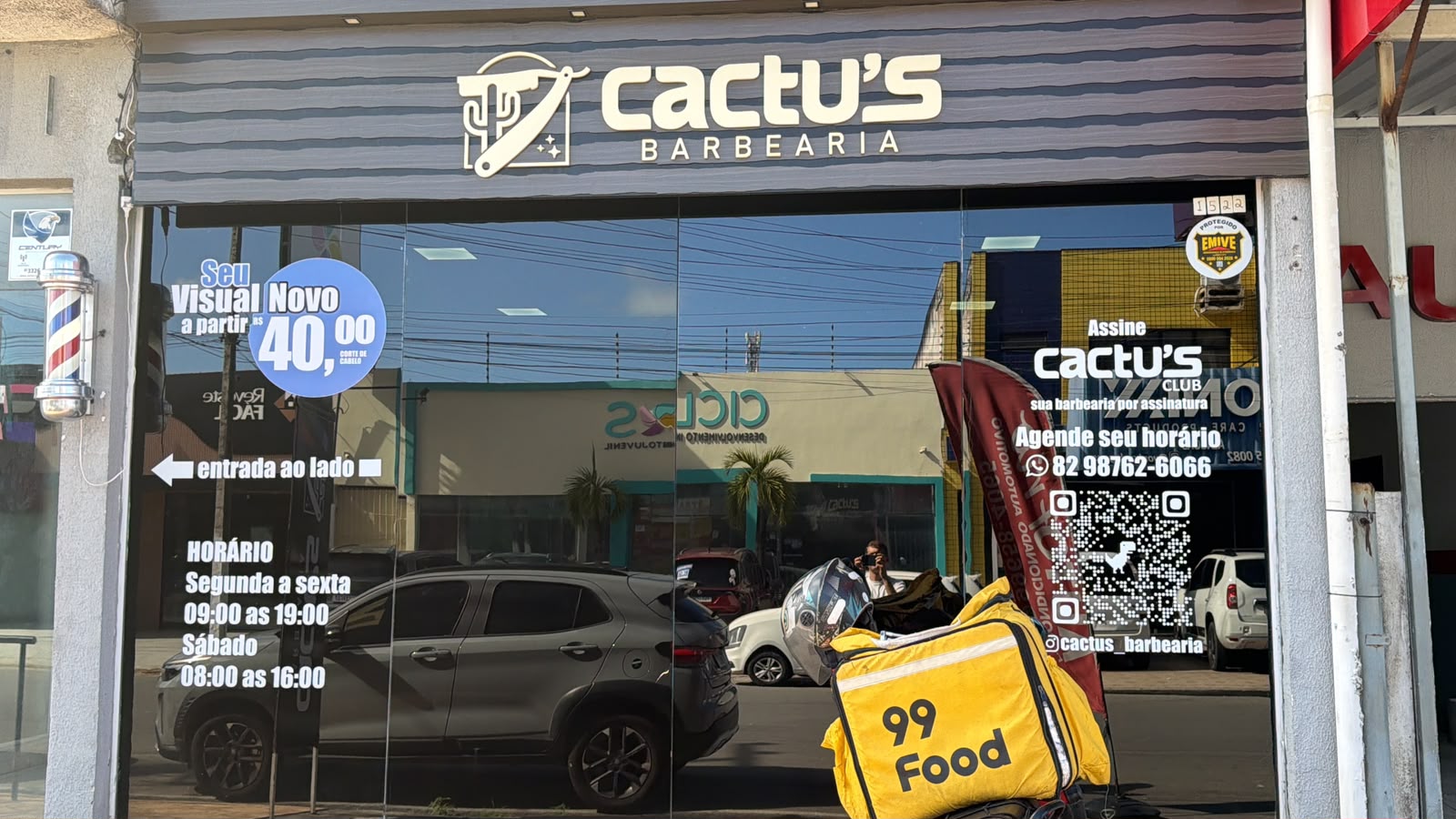 Material gráfico para ponto comercial